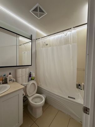 For Lease - 4065 Brickstone Mews Unit# 1806, Mississauga, Ontario - Photo 1