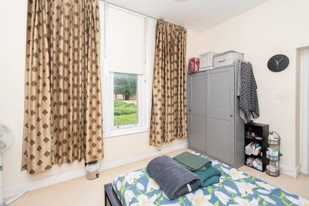 Flat 36 Andrew Reed Court - Photo 2