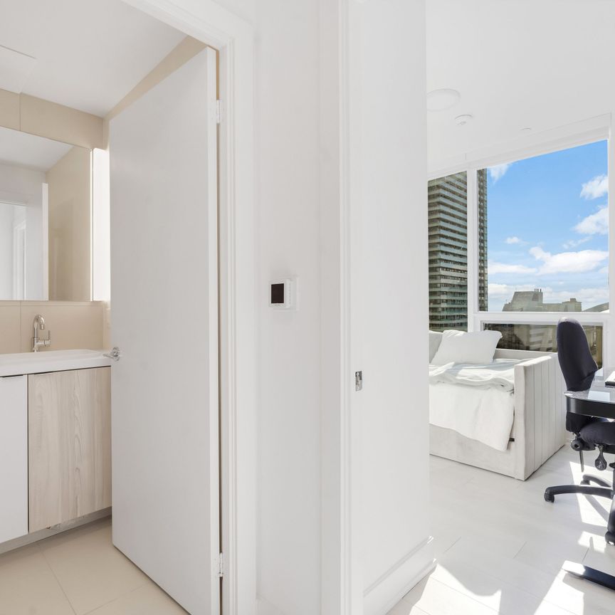 For Lease - 35 Mercer Street Unit# 1910, Toronto, Ontario - Photo 1