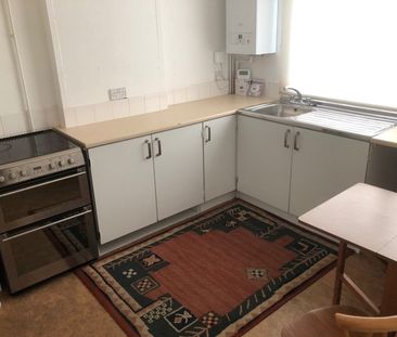 2 Bed Terraced House, Loxford Court, M15 - Photo 1