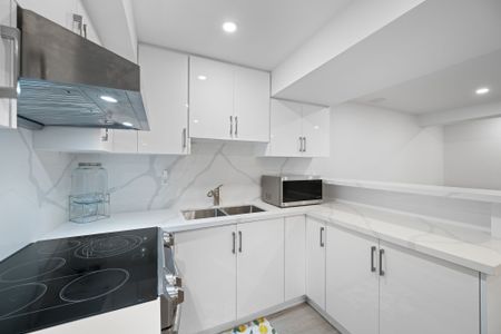 For Lease - 14 Michaela Crescent Unit# Lower, Pelham, Ontario - Photo 3