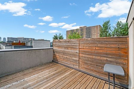 For Lease - 31 Applewood Lane Unit# 67, Toronto, Ontario - Photo 3