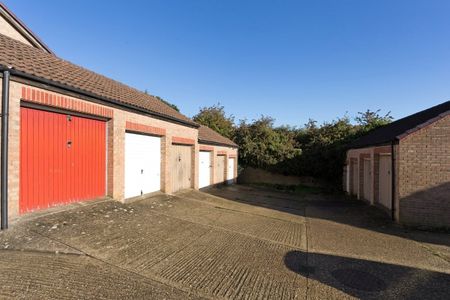 2 bedroom terraced house to rent - Photo 5