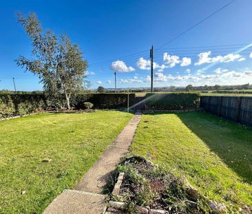 2 bedroom semi-detached house to rent - Photo 6