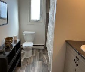 For Lease - 19 Windsor Drive, Whitchurch-Stouffville, Ontario - Photo 5