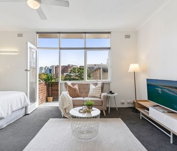 33/59 Whaling Road, North Sydney - Photo 2