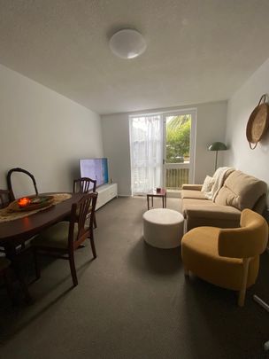 Alexandria - Photo 1