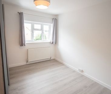 5 Bed End Terrace, Whittington Road, BS16 - Photo 2