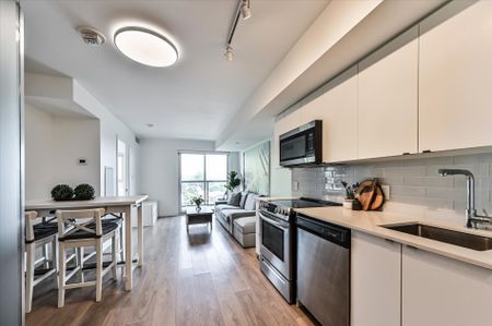 For Lease - 1401 O'Connor Drive Unit# 504, Toronto, Ontario - Photo 3