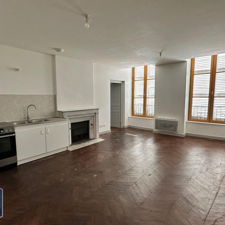 Location Appartement 3 pièces 76m² CLERMONT FERRAND 63000 - Photo 1