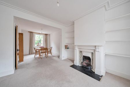 3 bedroom terraced house to rent - Photo 4