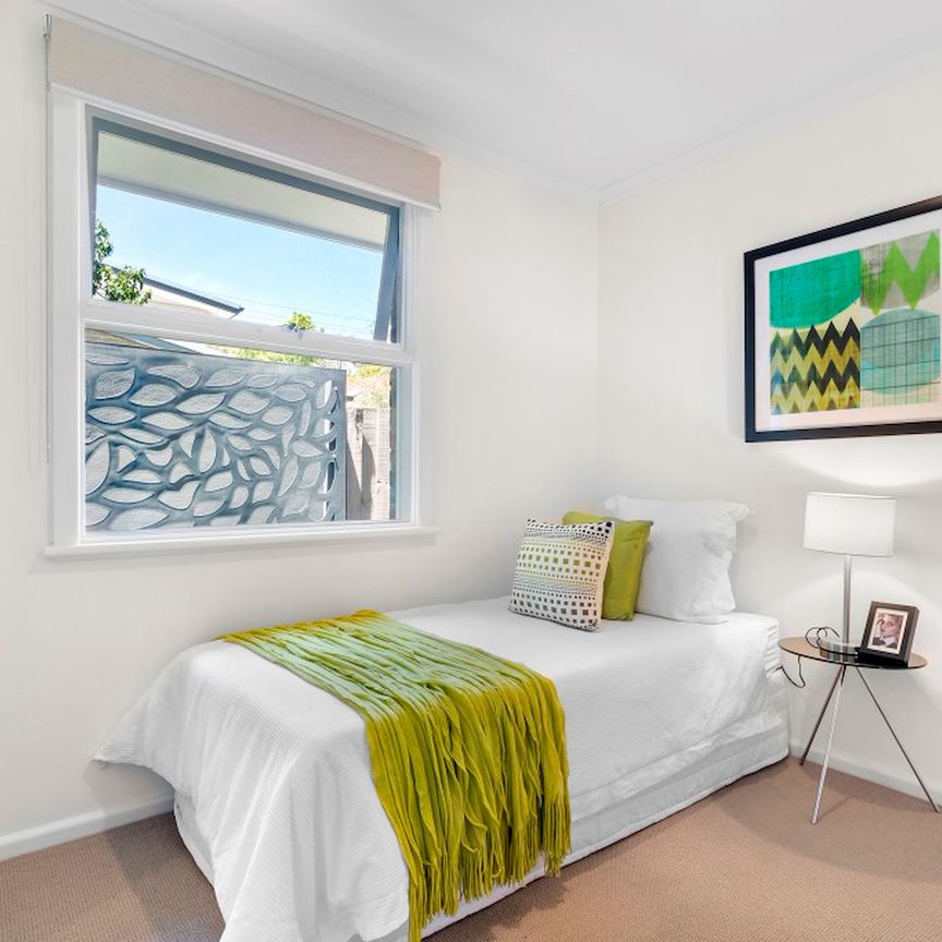 Unit 3/38 Sutherland Street, - Photo 1