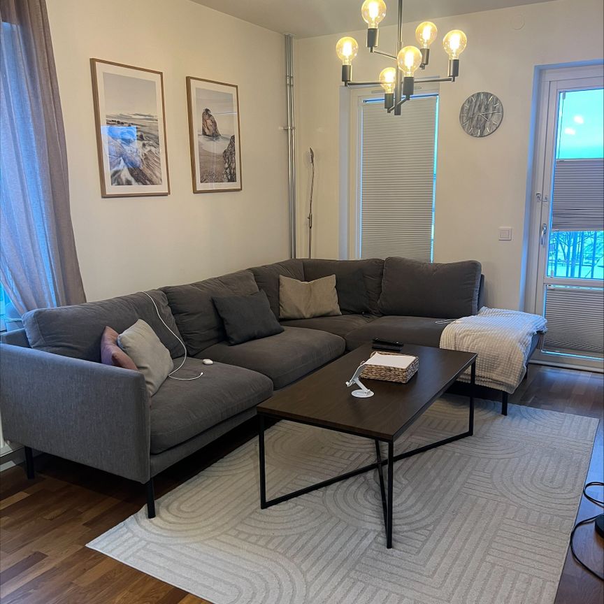 Svängrumsgatan, Västra Frölunda - Photo 1