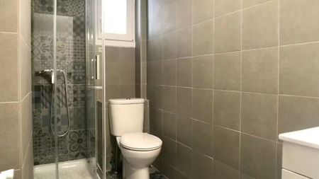 Calle de Calahorra, Madrid, Community of Madrid 28032 - Photo 5