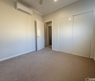 Modern Low Maintenance 3 x 2 Available Now Long Term! - Photo 6