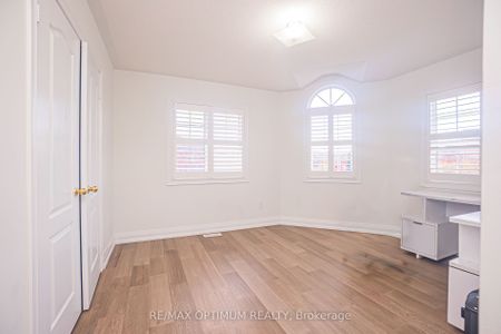 For Lease - 1 Fahey Drive, Brampton, Ontario - Photo 3