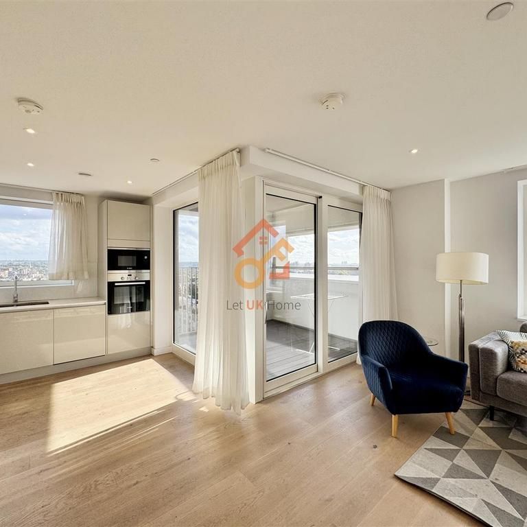2 bedroom flat to rent - Photo 1