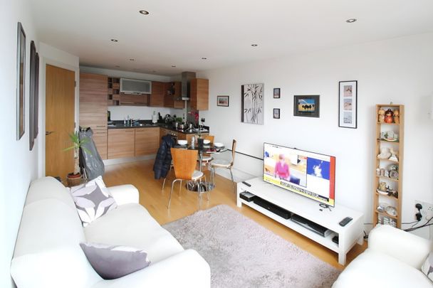 1 bedroom apartment to rent - Photo 1