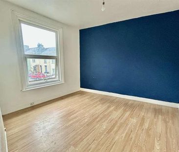 Crabble Hill, Dover, CT17 - Photo 6