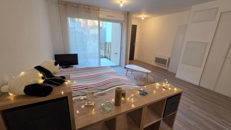 Location Appartement 1 pièce 35m² ORLEANS 45000 - Photo 5