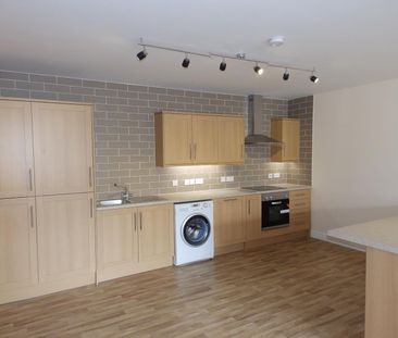 2 bedroom apartment to rent - Photo 4