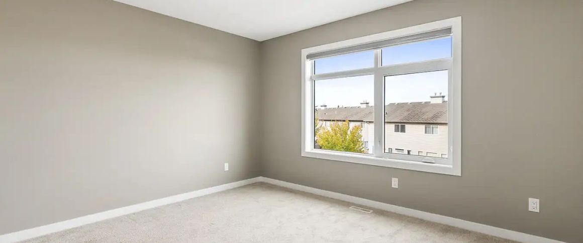 Modern 3 Bed + Den Townhome in Hampton Heights -West Edmonton Living at Its Best — 3 Bedrooms Townhouse - Photo 1
