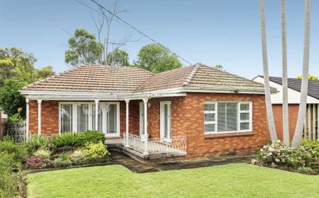 23 Dagmar Cres, Blacktown NSW 2148 - Photo 2