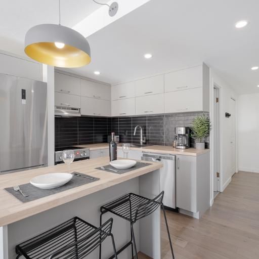 Loft entièrement meublé à louer Sainte-Foy / Sillery février 2026 - Photo 1