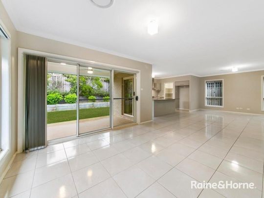 12 Petal Parkway, The Ponds, NSW 2769 - Photo 1