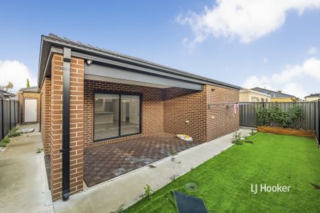66 Londonderry Crescent, Tarneit VIC, Belconnen - Photo 5