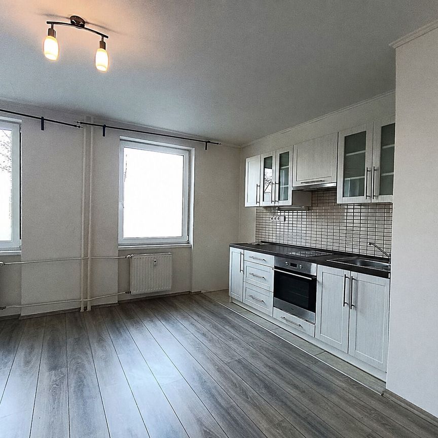 Pronájem bytu 1+kk a garsoniéry 26 m² - Photo 1