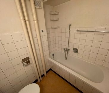Appartement lumineux de 3 pièces au centre de Bienne. - Photo 6