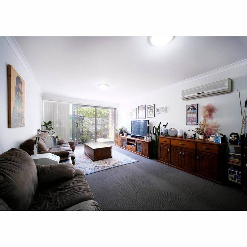 UNIT AT REFLECTIONS ON LITTLE STREET - Photo 1