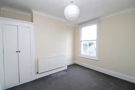 Robertson Road, Brighton - Photo 2