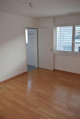 Visit – Move in – Feel at home - Photo 1