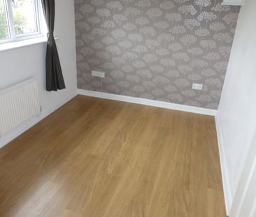 Middleham Close - Photo 1