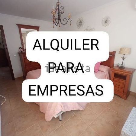 Alquiler de piso en Calle Cristóbal Ruiz Méndez - Photo 1