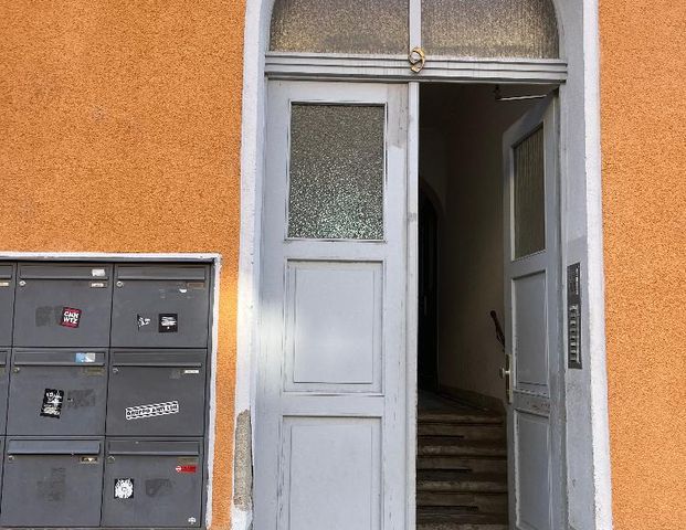 3 Raum Wohnung in ruhiger Lage 2. OG rechts mit Balkon - Foto 1