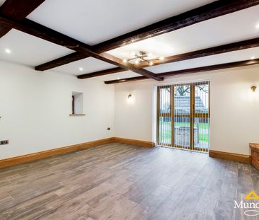 3 bedroom Barn Conversion to let - Photo 1