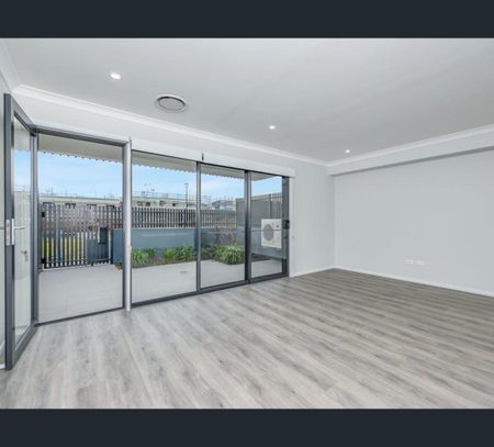 8 Alight Circuit, Cameron Park, NSW 2285 - Photo 3