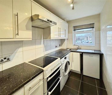 1 bedroom townhouse to rent - Photo 2