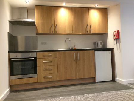 WF1, Wakefield - Photo 5