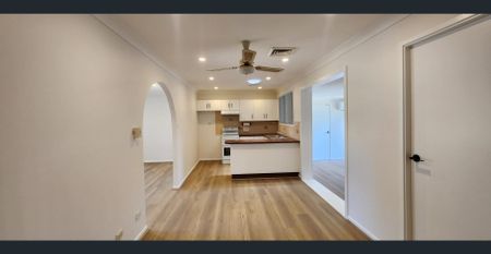 FAMILY-FRIENDLY HOME IN QUIET CUL-DE-SAC - Photo 5