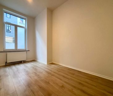Quartier Cinquentenaire - Duplex 2ch +/- 65m² + jardin - Schaerbeek - Foto 3