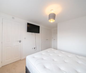 Daffodil Gardens, NG12 - Photo 6