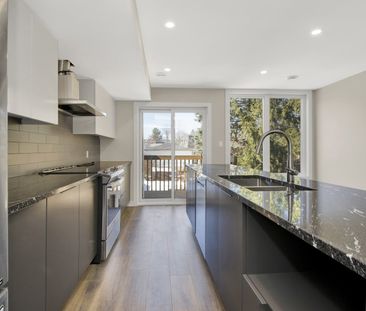 548 Kirkwood Avenue - A - Photo 2