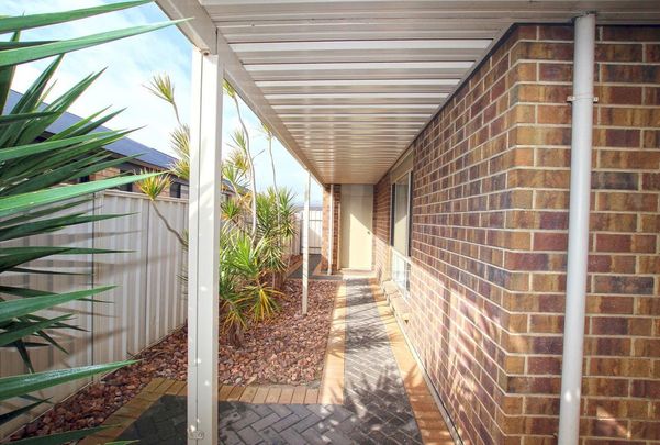 71 Pridham Boulevard - Photo 1