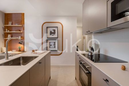 2 room luxury Flat for rent in Madrid, Community of Madrid - Photo 4