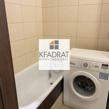 Przytulna kawalerka na wynajem - ul. 26 Kwietnia - Zdjęcie 4