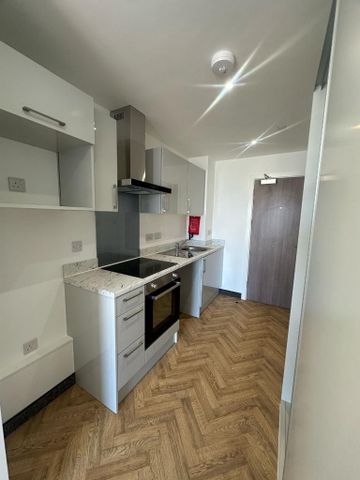 Studio to rent - Photo 5